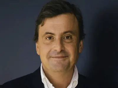 Carlo Calenda raccomanda Frame Chenix Pip